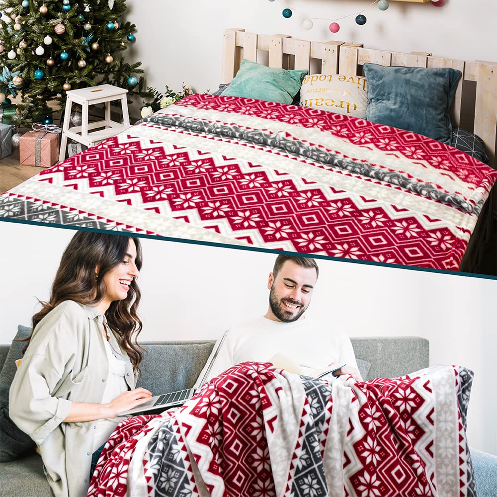 PAVILIA Christmas Throw Blanket | Holiday Christmas Red Fleece Blanket | Soft, Plush, Warm Winter Cabin Throw, 50x60 (Red Snowflakes)
